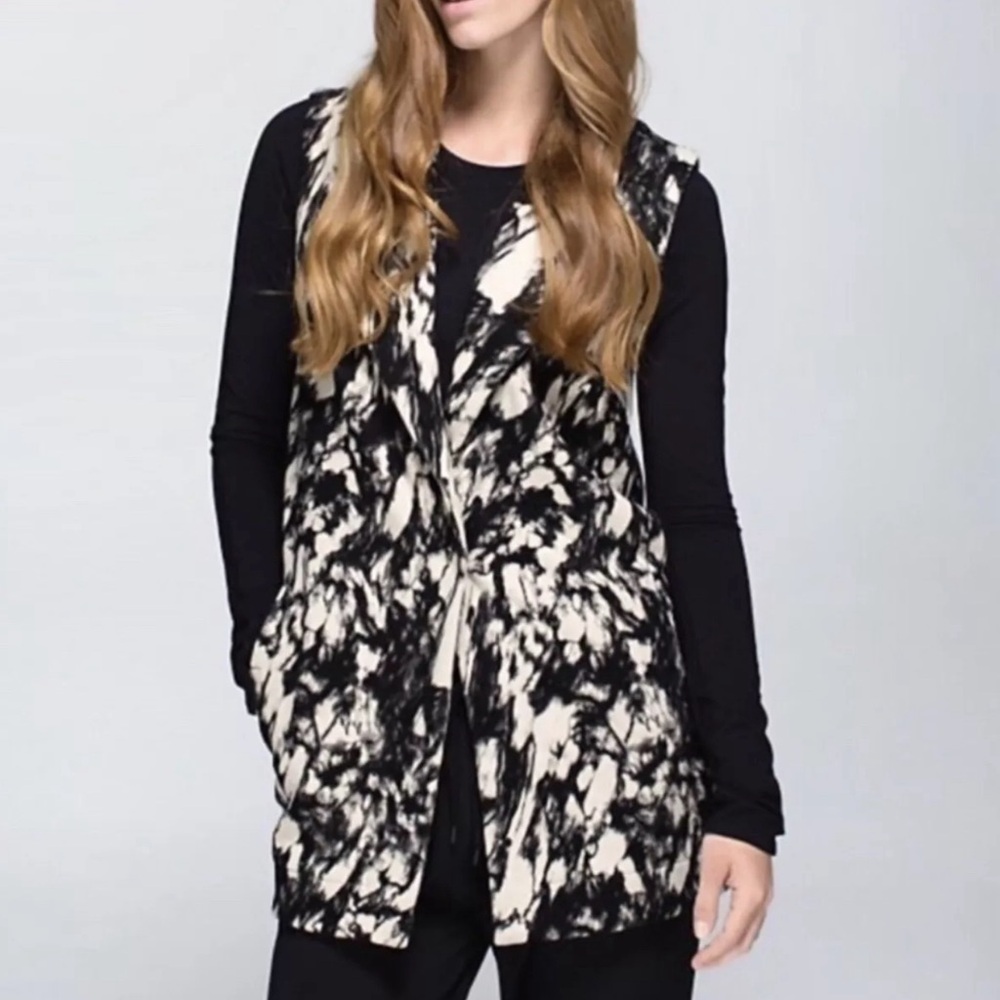 Lululemon Great Granite Black Off White Blazer Vest Women’s No Size